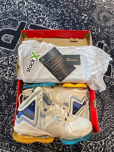 Nike Nike Lebron 44 no