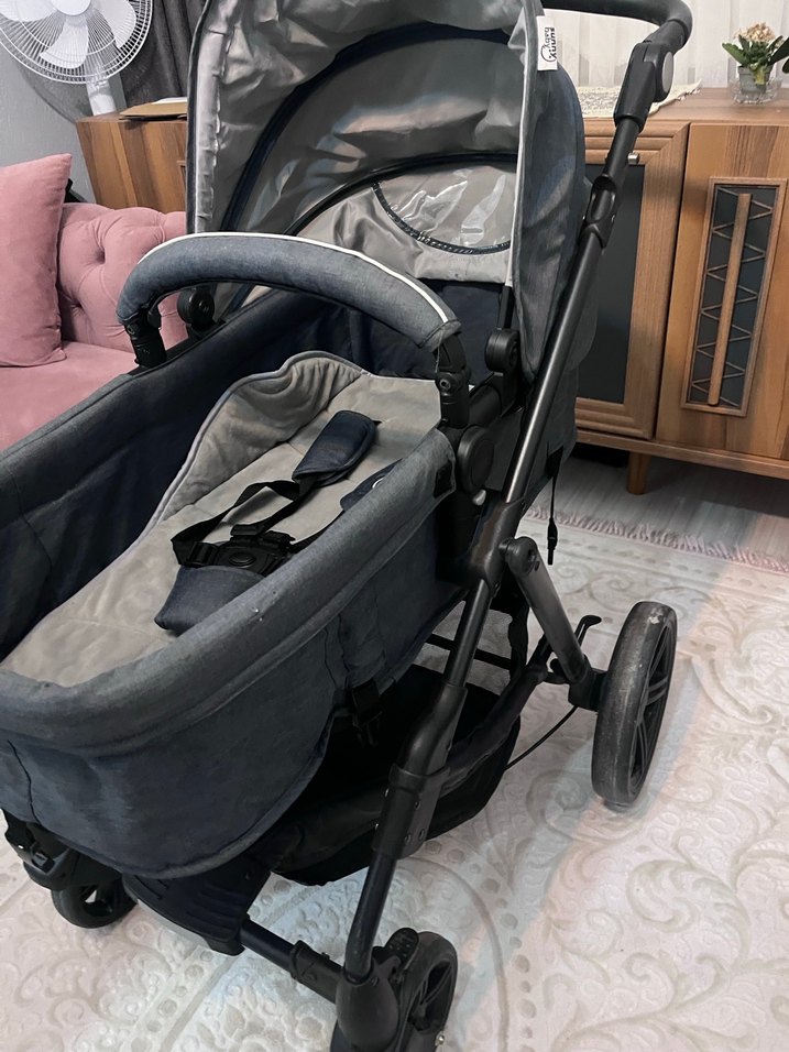 Gri Bebek Arabası ve Taşıma Koltuğu - Görsel 2
