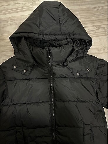 xs Beden Stradivarius şişme mont