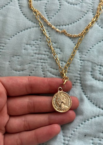 Altın Renk Zincir Detaylı Uzun Kadın Kolye - Görsel 3