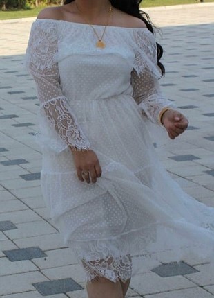Beyaz elbise