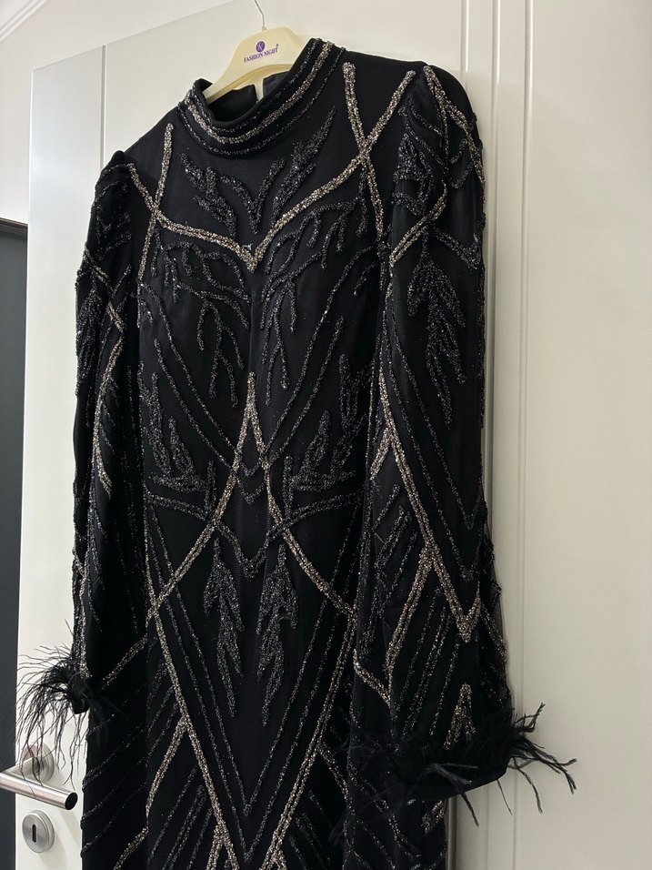 İşlemeli tesettür abiye - Görsel 3