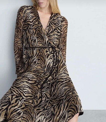 Mango Leopar Desenli Bağ Detaylı Elbise Kahverengi Mango