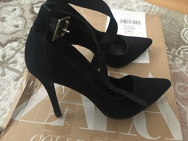 Siyah Stiletto