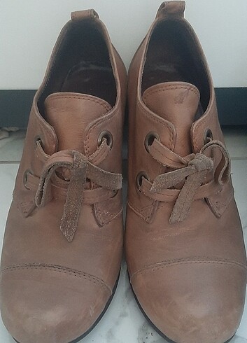 Bağcıklı topuklu çok güzel bir model - Görsel 5