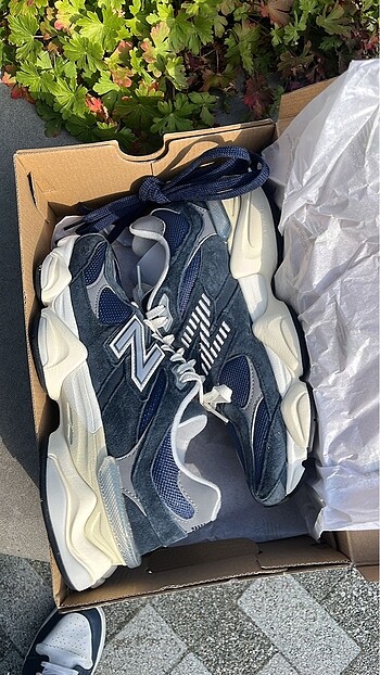 New balance 9060