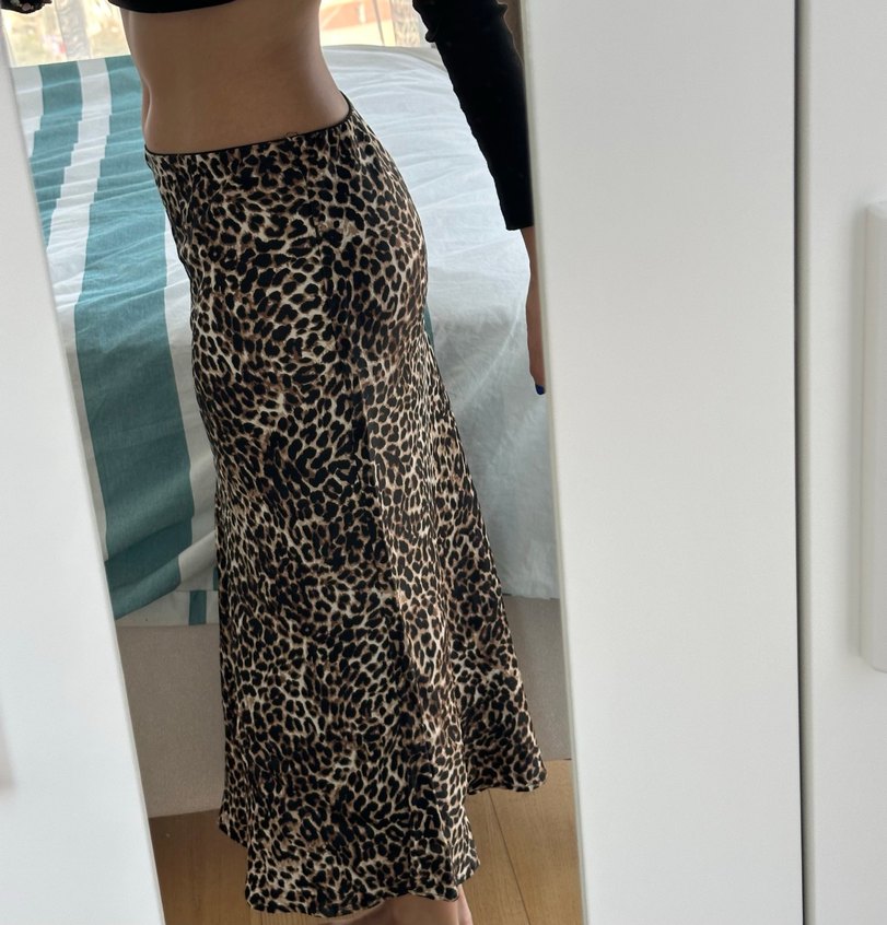 Saten Leopar Desenli Midi Etek - Görsel 4