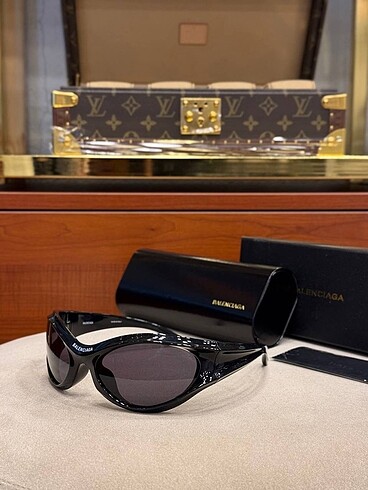 Balenciaga eyewear sunglasses