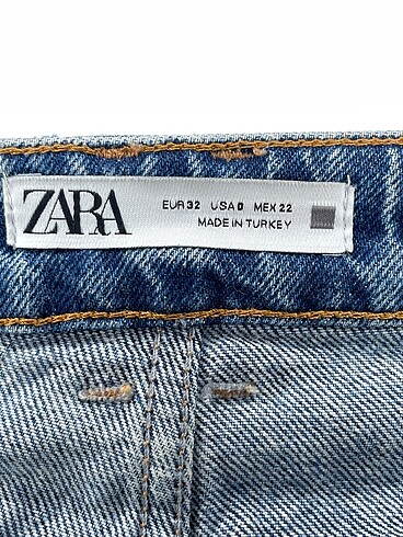 32 Beden mavi Renk Zara Jean / Kot %70 İndirimli.