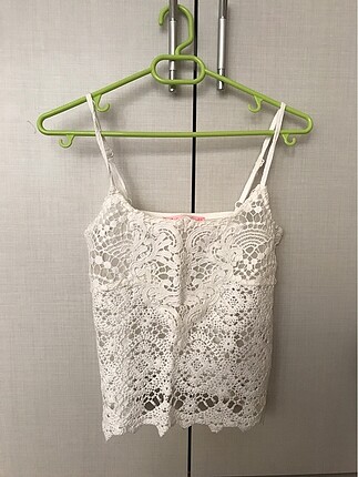 Beyaz Dantelli Crop