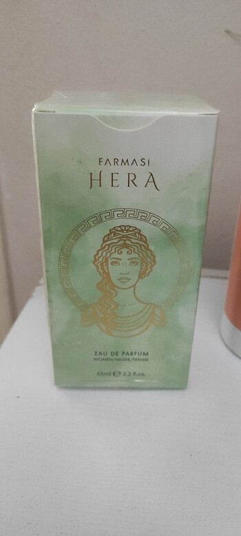 Farmasi Hera parfum iki adet