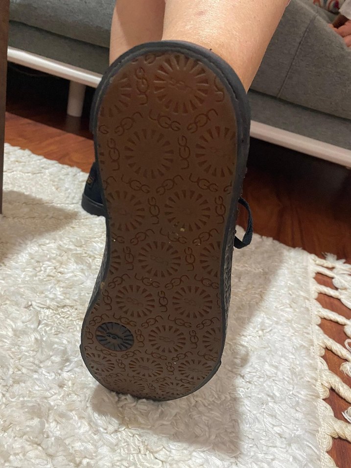 UGG bot Sivri Tırtıklı Platformlu Siyah Bağcıklı Spor Ayakkabı - Görsel 3