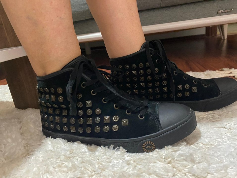 UGG bot Sivri Tırtıklı Platformlu Siyah Bağcıklı Spor Ayakkabı - Görsel 4