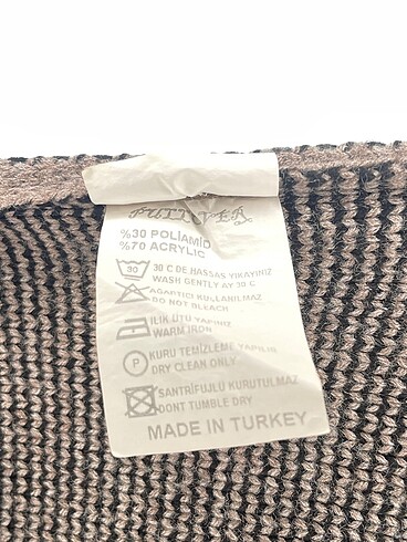 m Beden çeşitli Renk PreLoved Kazak / Triko %70 İndirimli.