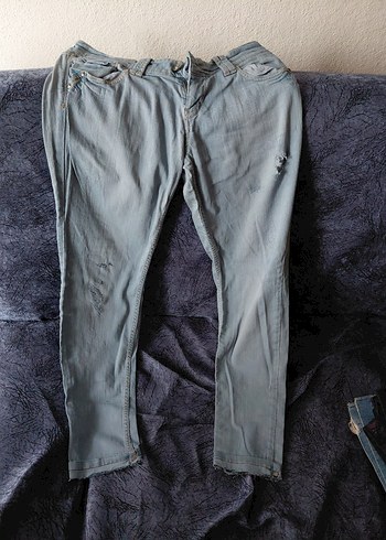 Gri Kadın Düğmeli Rahat Kesim Denim Pantolon