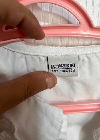 LC Waikiki Nakışlı Beyaz Kısa Kollu Pamuklu Gömlek