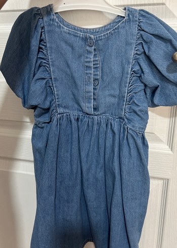 4 Yaş Beden Nakışlı Denim Kız Elbise