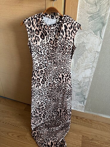 Leopar uzun elbise