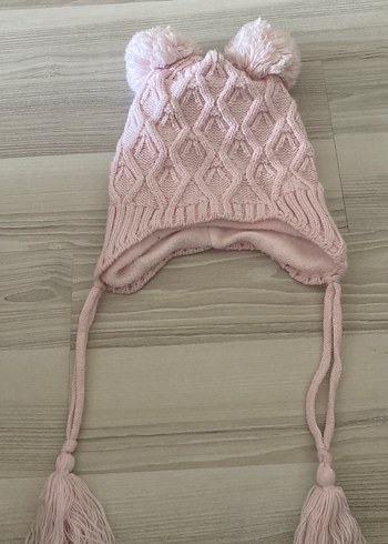 Pembe Nakışlı Örgü Çocuk Bere