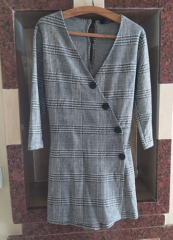 Bershka elbise