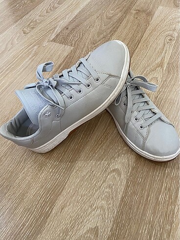 Skechers Skechers 39 numara 26cm Deri sneaker