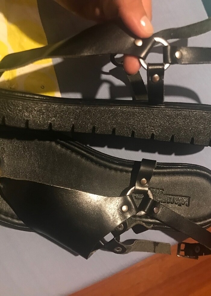 Siyah deri sandalet - Görsel 2