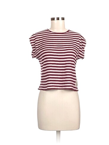 Zara T-shirt %70 İndirimli.