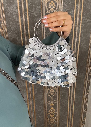 Zara Gumus Payetli Mini El Cantasi