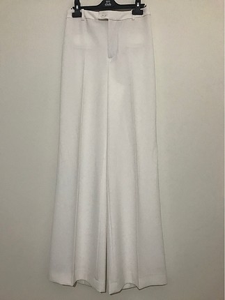 Zara beyaz kumaş pantolon