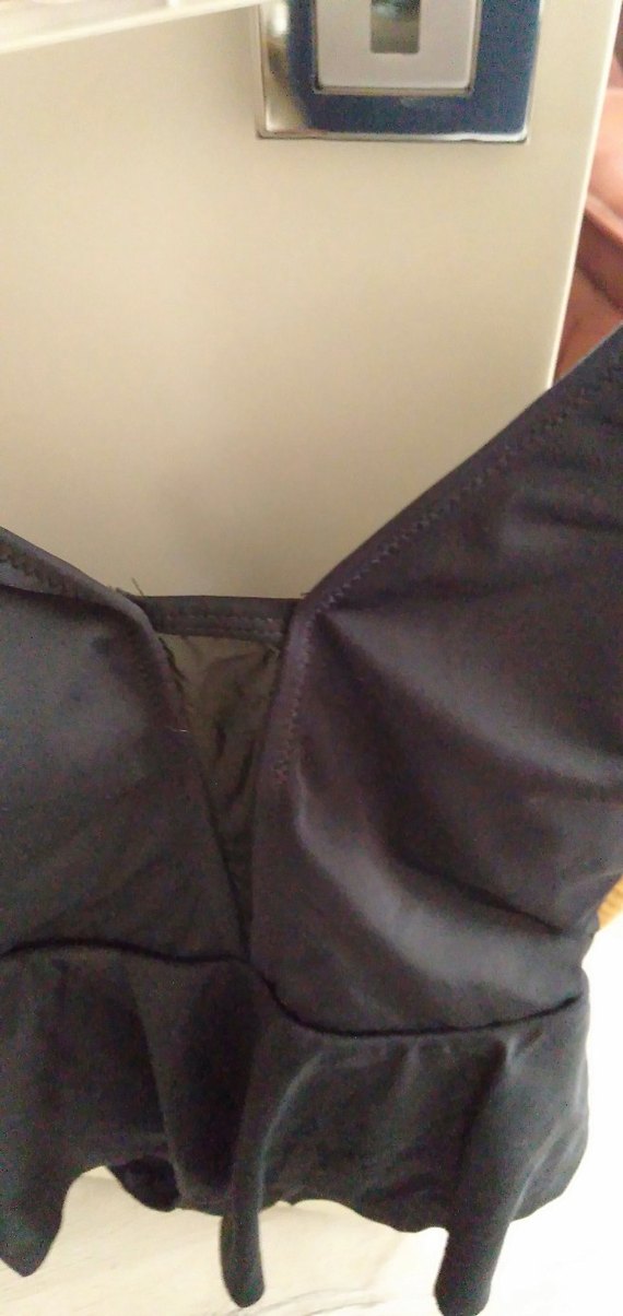 Siyah Fırfırlı Kadın Mayo - Görsel 3