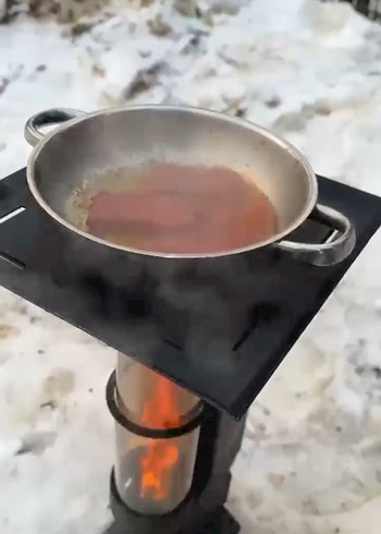 Ufo Kamp pelet soba