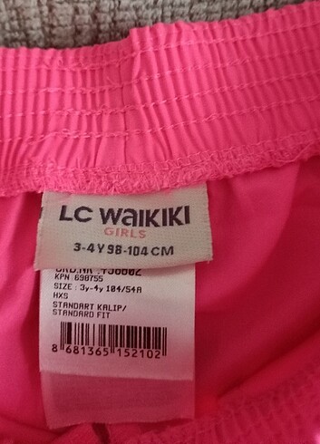 4 Yaş Beden LCW kız çocuk deniz şortu