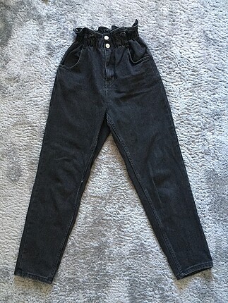 Siyah mom jean