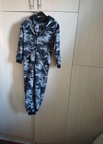 Erkek Çocuk Gri Kamuflaj Desenli tulum - Görsel 4