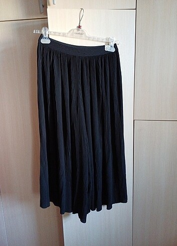 Zara etekli.pantolon