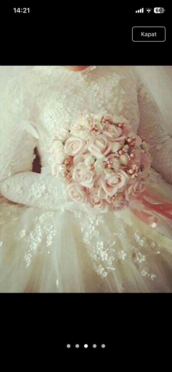 Kelebek desenli Uzun Kollu Beyaz Prenses Gelinlik - Görsel 3