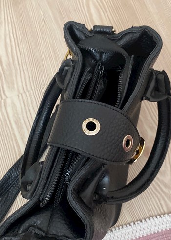 Siyah Deri Tokalı Kadın Çanta - Görsel 3