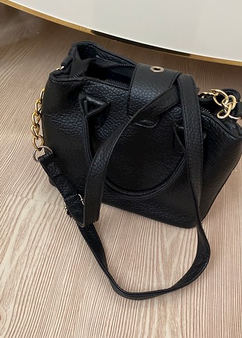 Siyah Deri Tokalı Kadın Çanta - Görsel 2