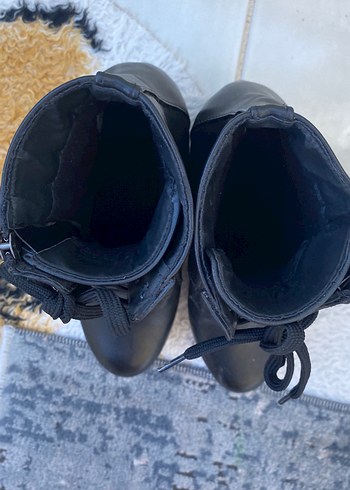 Siyah Deri Gizli Fermuarlı Kadın Dolgu Topuk Bot - Görsel 8