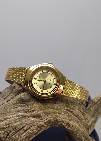 Vintage orient quartz saat