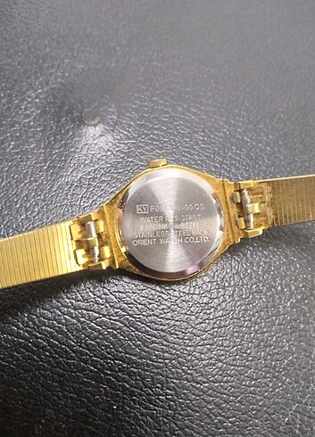 Orient Vintage orient quartz saat