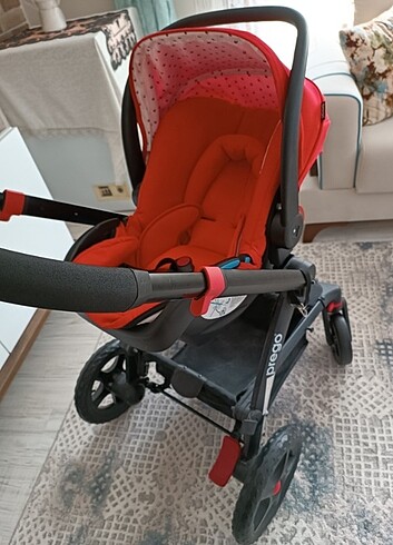 Yeni ayarında travel sistem bebek arabası