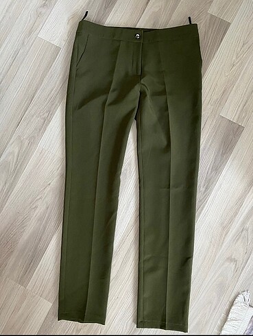 Yeşil pantolon