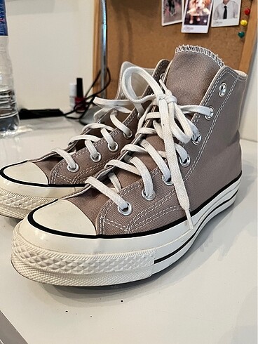 Bej converse yeni