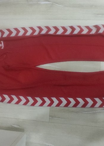 Hummel Kız Çocuk Kırmızı Baskılı Eşofman Altı