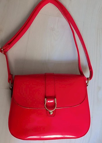 Klasik Modern Kırmızı Deri Kadın Çanta - Görsel 2