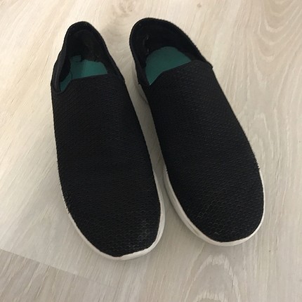 39 Beden siyah Renk Skechers you serisi