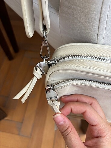 Stradivarius Stradivarius krem renk çanta