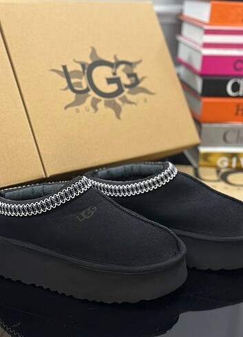 Ugg Ugg tazz 