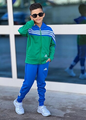 Adidas eşofman takımı 
